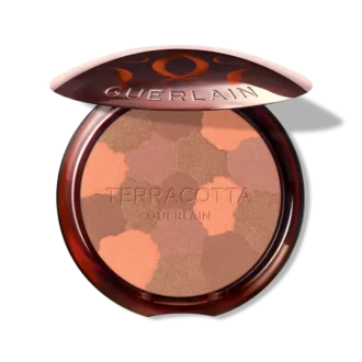 Puder Sun-Kissed Natural Healthy Glow – 96% składników pochodzenia naturalnego