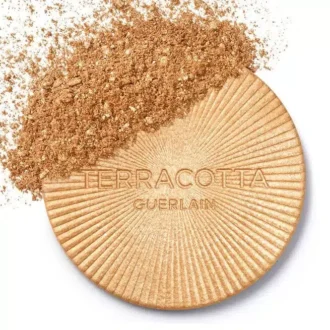 The Shimmering Powder – 96% składników pochodzenia naturalnego